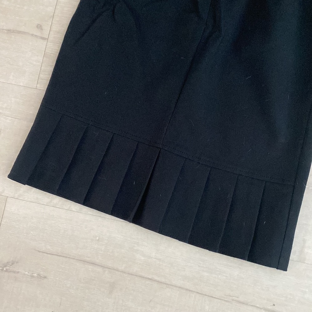 Guess by Marciano pencil skirt